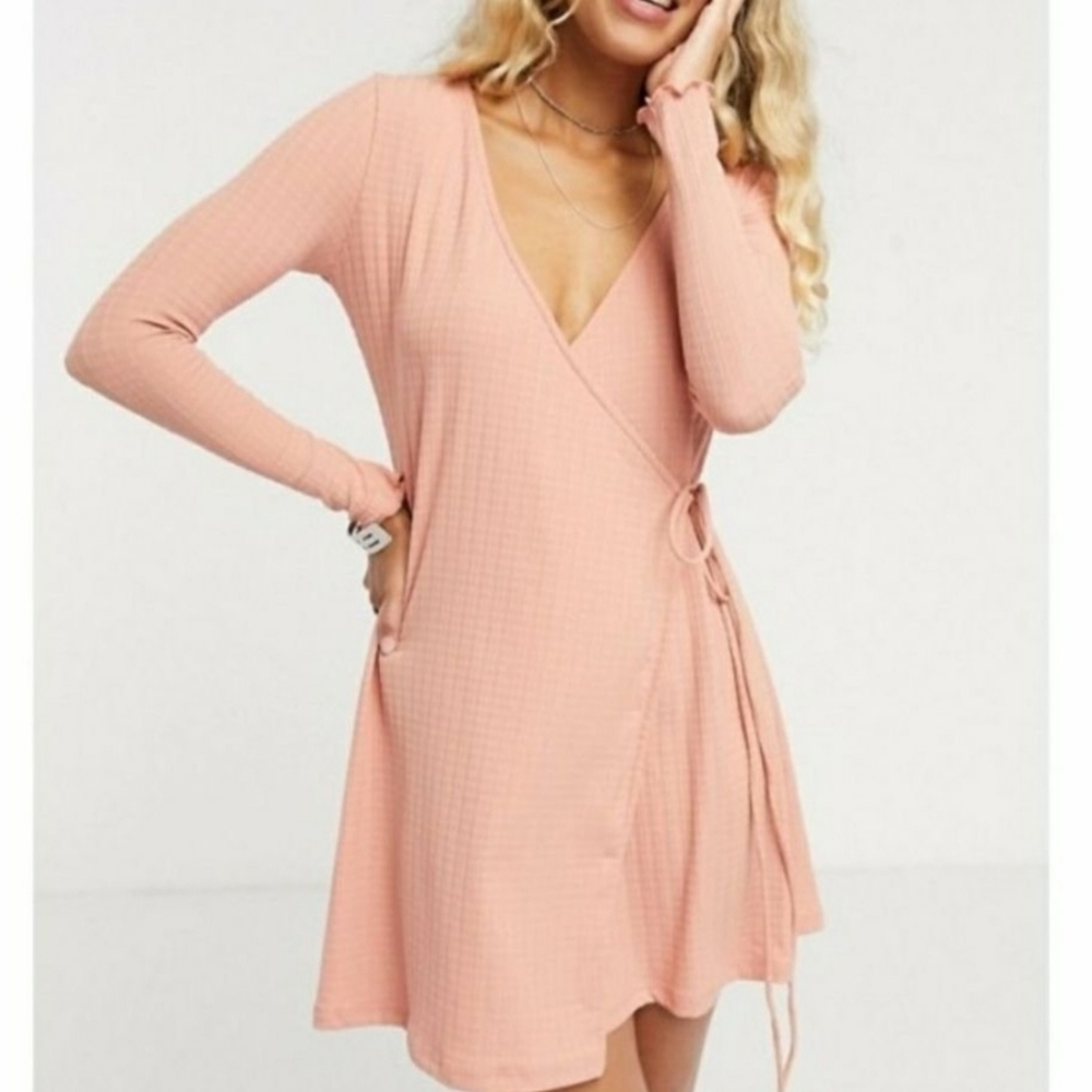 Topshop seersucker wrap dress.sz 2 NWT